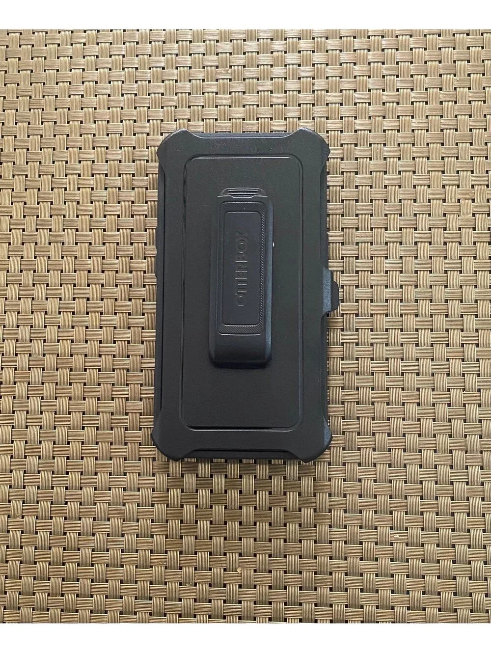 OtterBox Defender Series Case for iPhone 14/13 Black